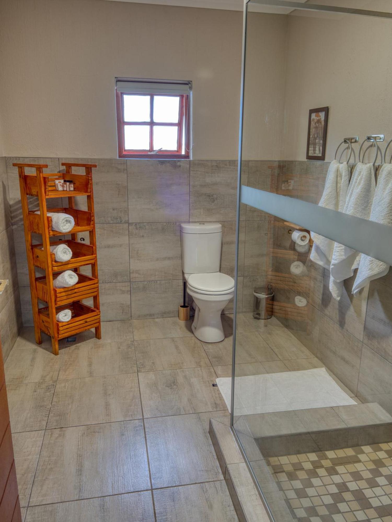 Tembo Guest Lodge Хейзивю Екстериор снимка